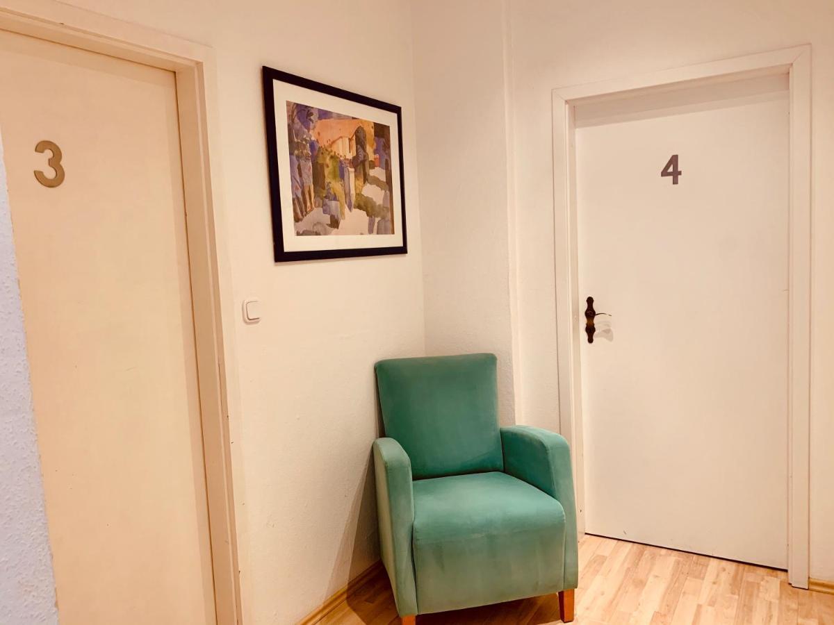 Hotel Gasthaus Zur Eule Кельн Екстер'єр фото